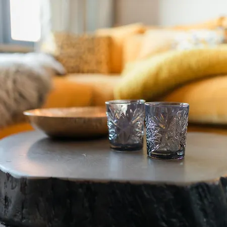 アパート Little Submarine